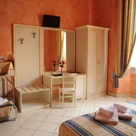 Bed & Breakfast La Corte Dei Principi - Residenza D'epoca 3*