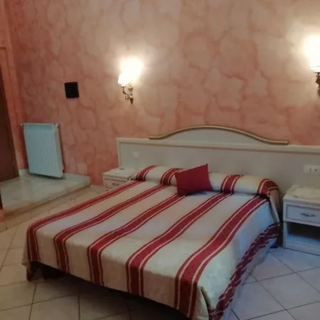 Bed & Breakfast La Corte Dei Principi - Residenza D'epoca 3*