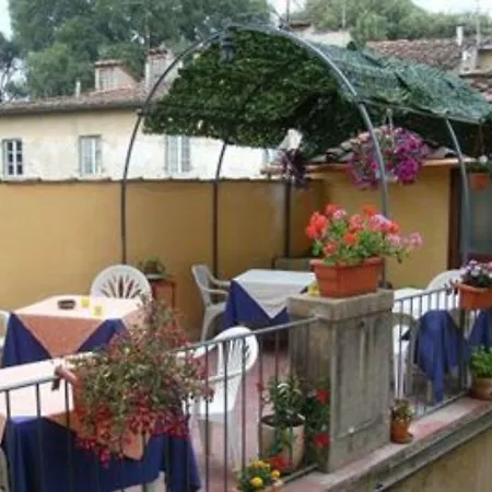 Bed & Breakfast La Corte Dei Principi - Residenza D'epoca Florence