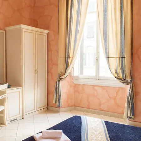 Bed & Breakfast La Corte Dei Principi - Residenza D'epoca Florence