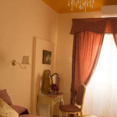 La Corte Dei Principi - Residenza D'epoca Bed & Breakfast 3*