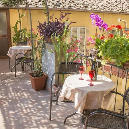 La Corte Dei Principi - Residenza D'epoca Bed & Breakfast Florence